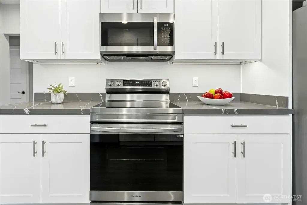 8538 Ashworth Avenue N Seattle WA 98103