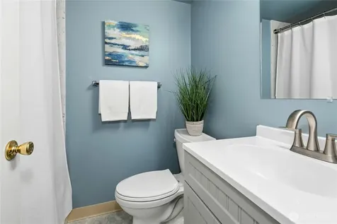8538 Ashworth Avenue N Seattle WA 98103