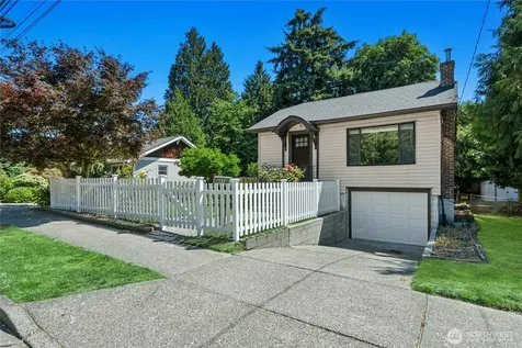 8538 Ashworth Avenue N Seattle WA 98103