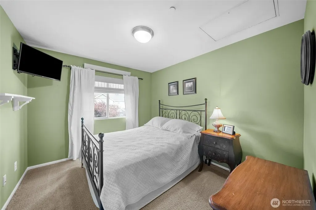 6033 Delaware Avenue SE Lacey WA 98513