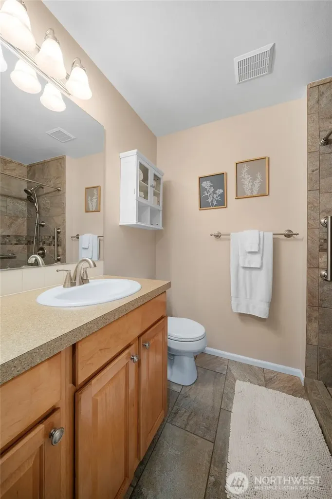 6033 Delaware Avenue SE Lacey WA 98513
