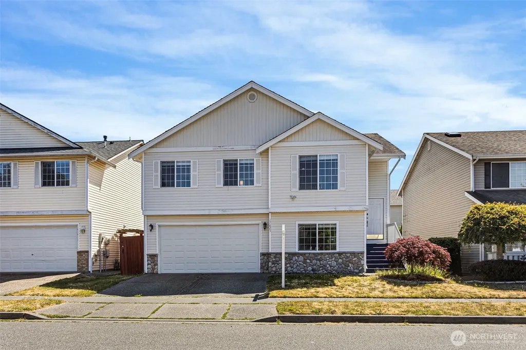 17625 12th Place W Lynnwood WA 98037