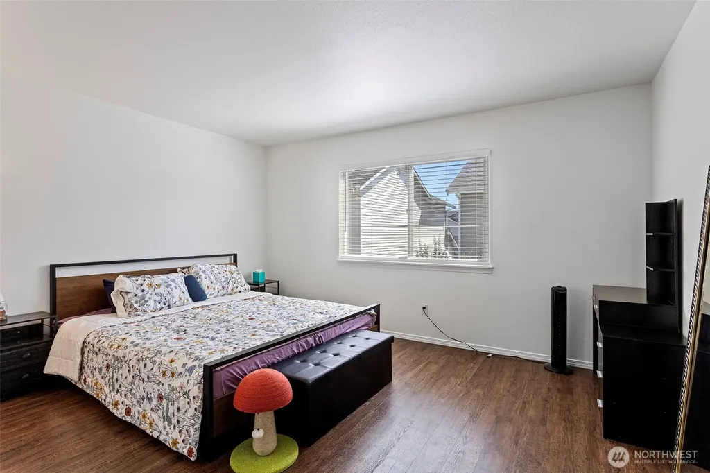 17625 12th Place W Lynnwood WA 98037