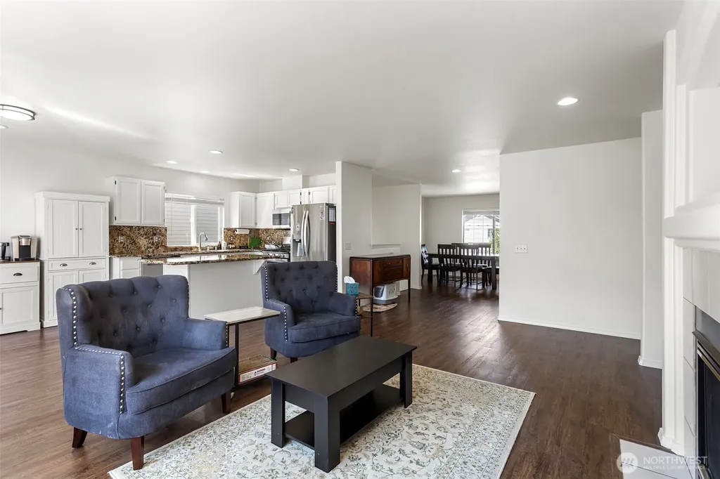 17625 12th Place W Lynnwood WA 98037