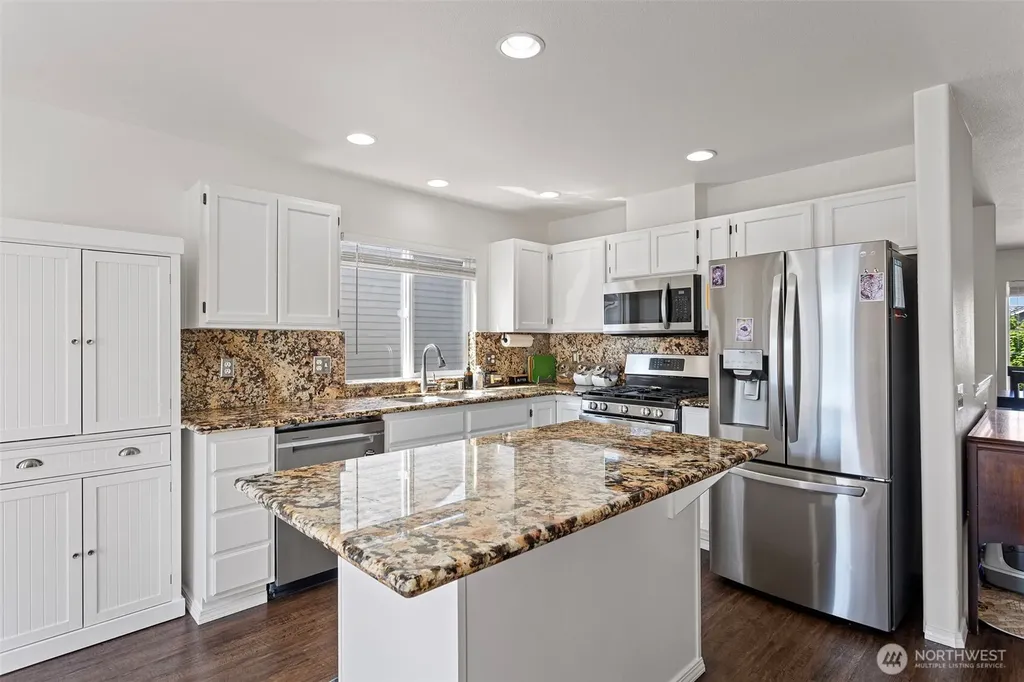 17625 12th Place W Lynnwood WA 98037