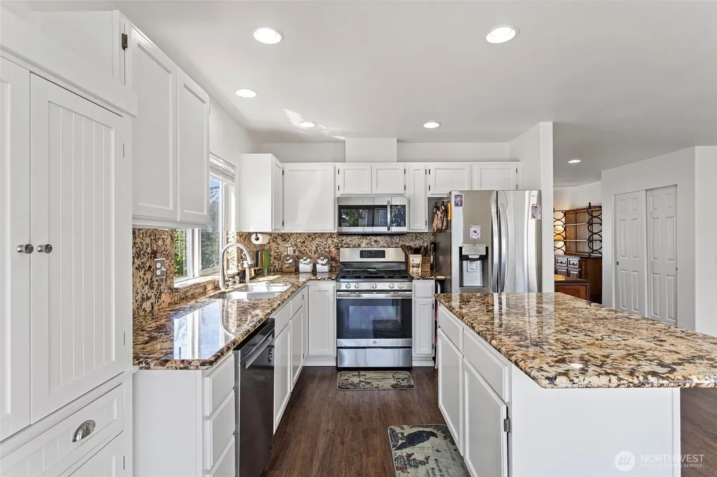 17625 12th Place W Lynnwood WA 98037