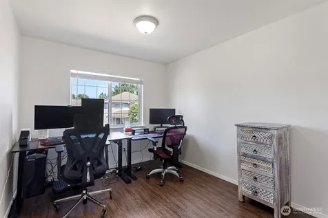 17625 12th Place W Lynnwood WA 98037