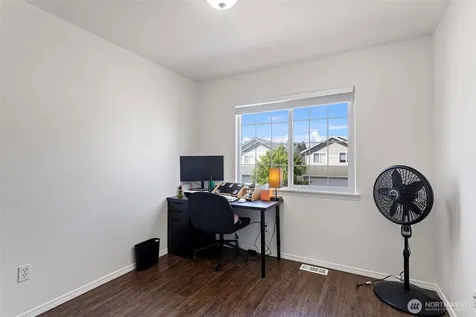 17625 12th Place W Lynnwood WA 98037