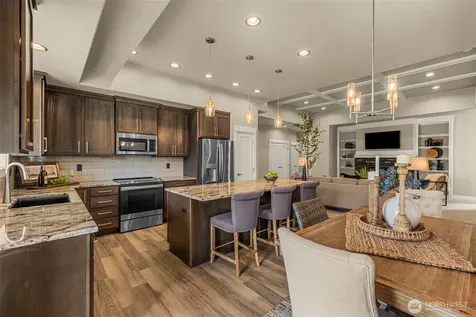 1018 Racine Springs Drive Wenatchee WA 98801
