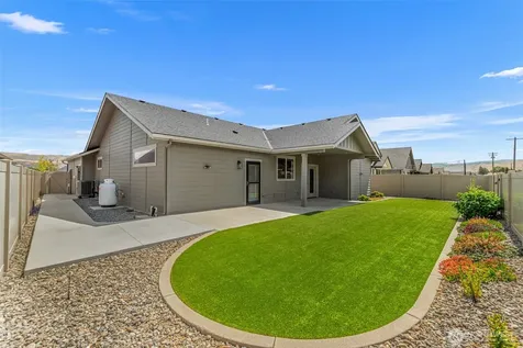 1018 Racine Springs Drive Wenatchee WA 98801