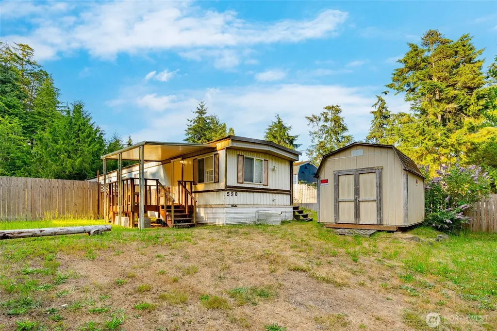 590 Ocean View Drive Oak Harbor WA 98277