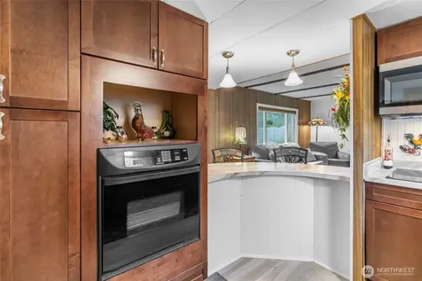 590 Ocean View Drive Oak Harbor WA 98277