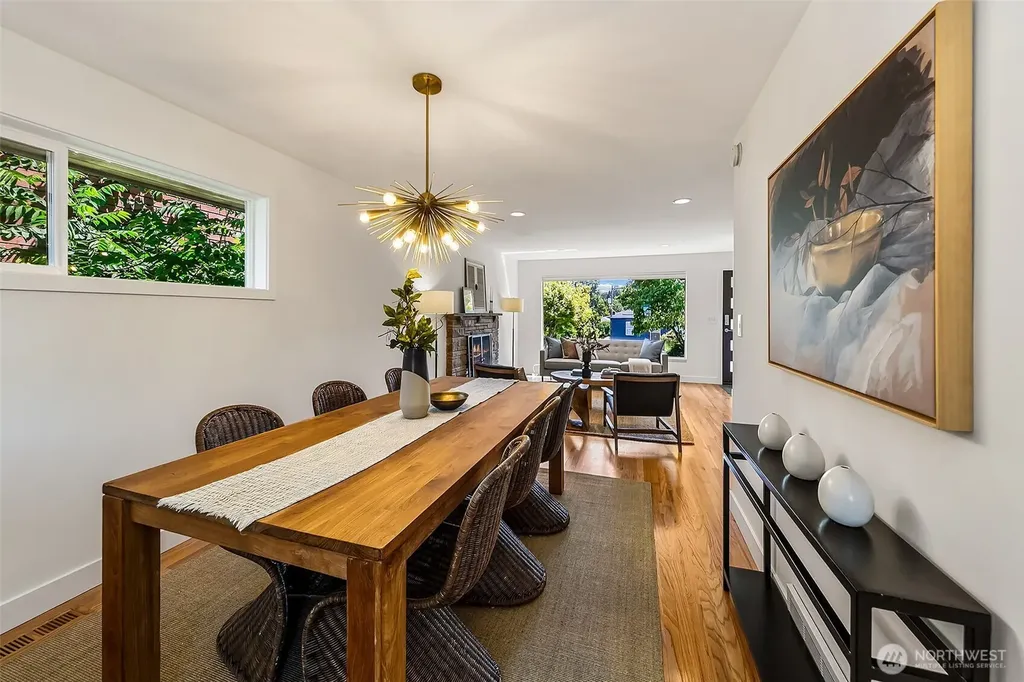 4861 24th Avenue S Seattle WA 98108
