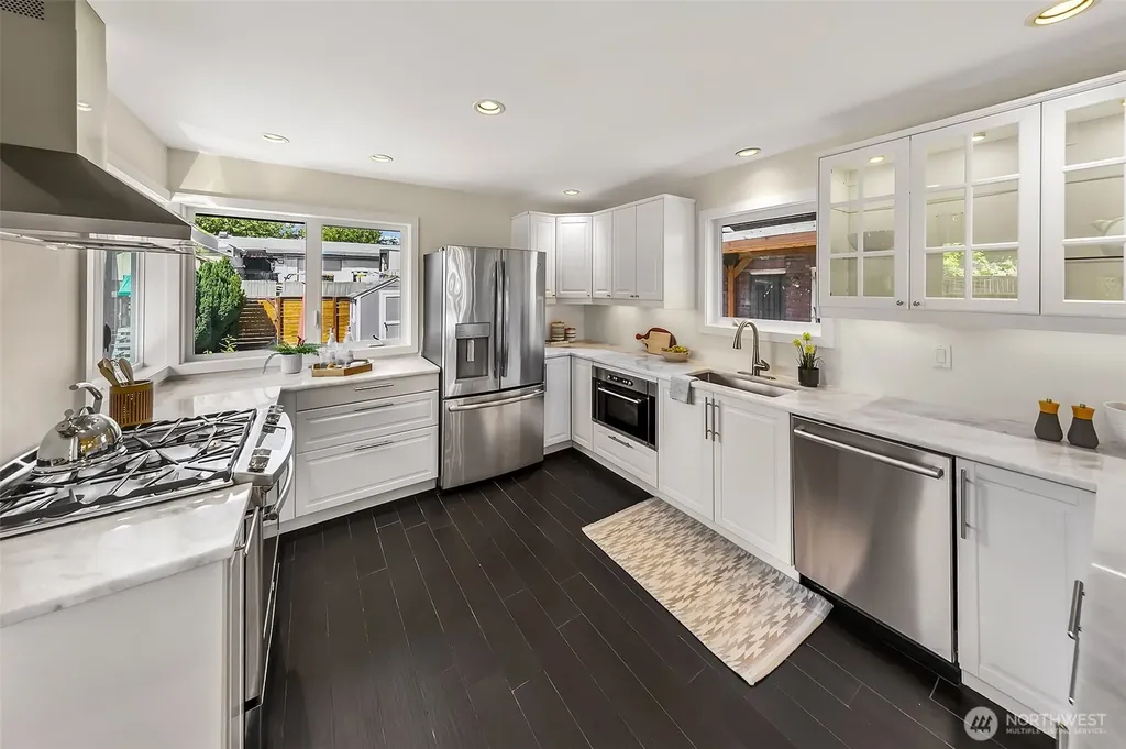 4861 24th Avenue S Seattle WA 98108