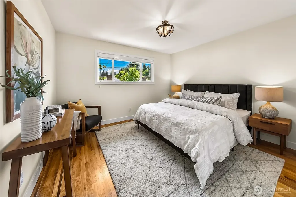 4861 24th Avenue S Seattle WA 98108