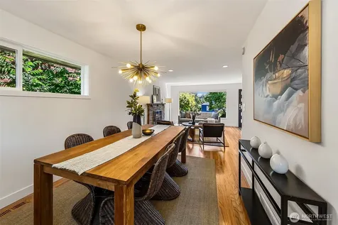 4861 24th Avenue S Seattle WA 98108