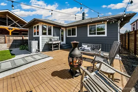 4861 24th Avenue S Seattle WA 98108