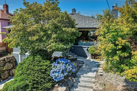 4861 24th Avenue S Seattle WA 98108