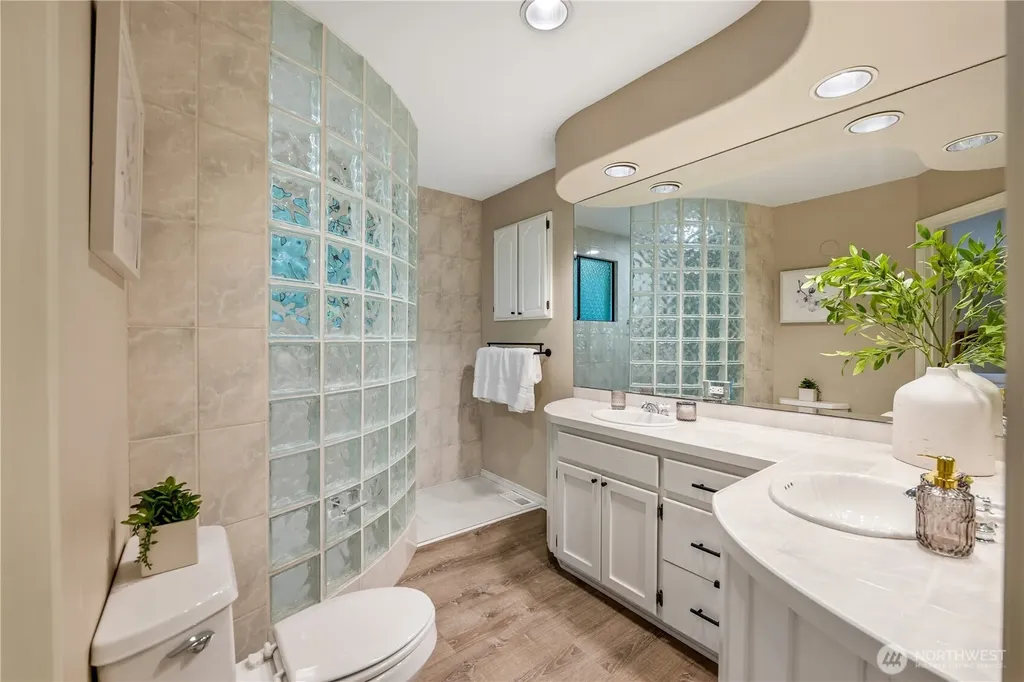 26716 NE Cherry Street Duvall WA 98019