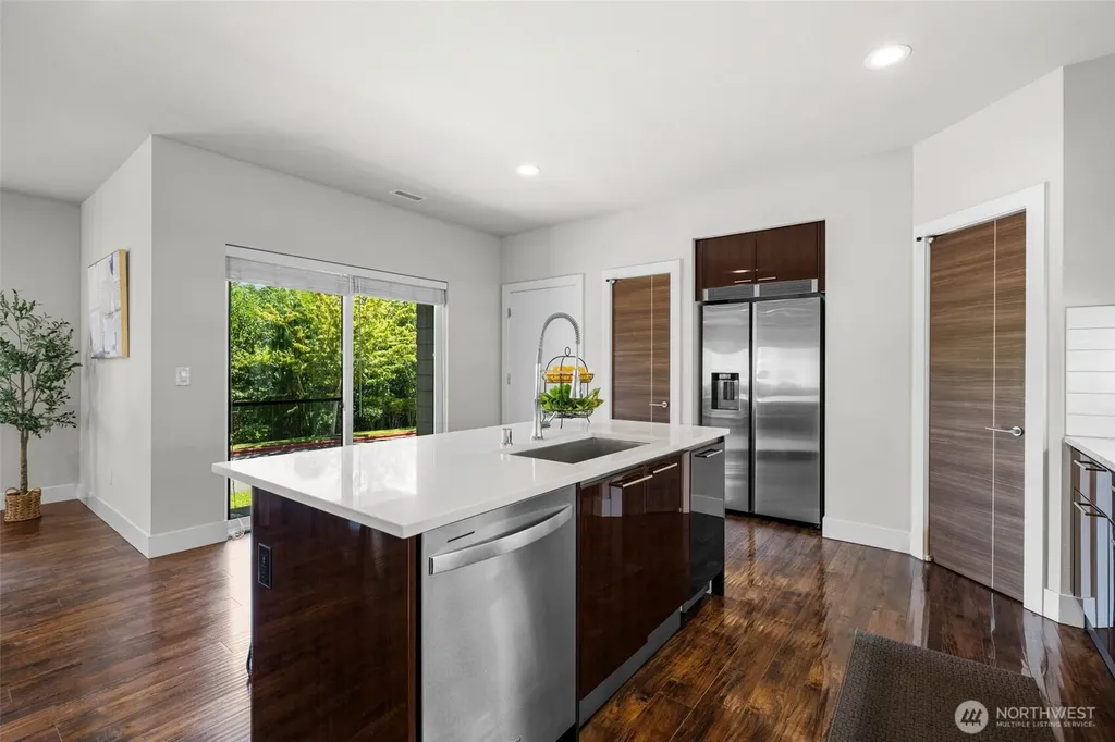 12229 SE 251st Place Kent WA 98030