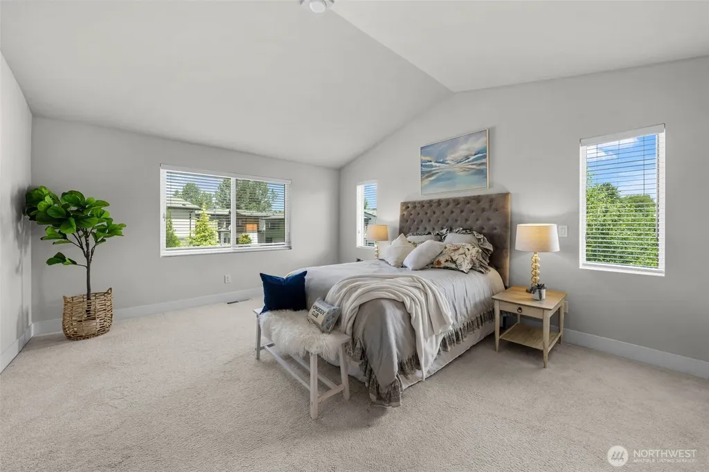 12229 SE 251st Place Kent WA 98030