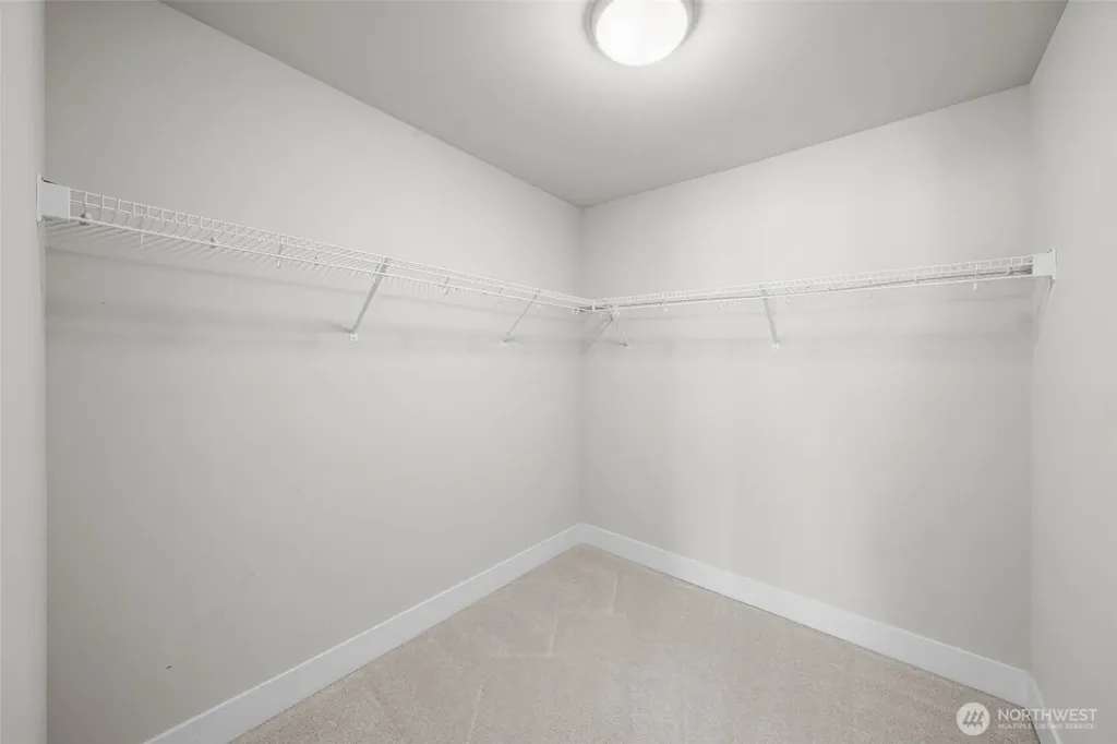 12229 SE 251st Place Kent WA 98030