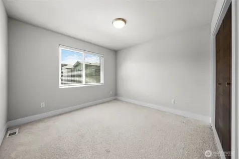 12229 SE 251st Place Kent WA 98030