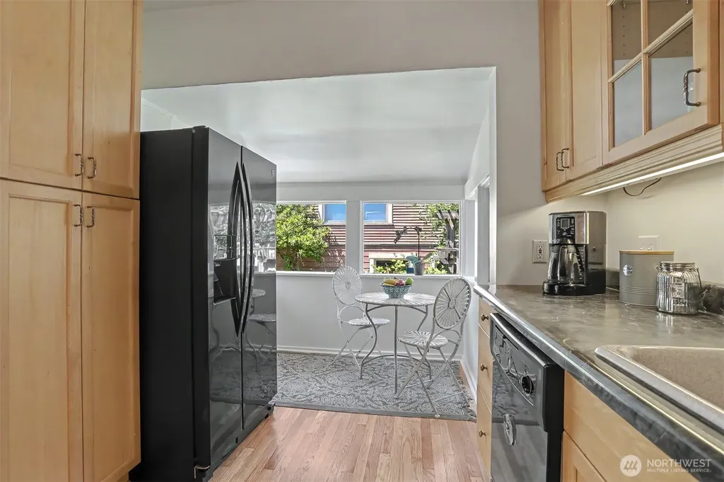 322 N 81st Street Seattle WA 98103