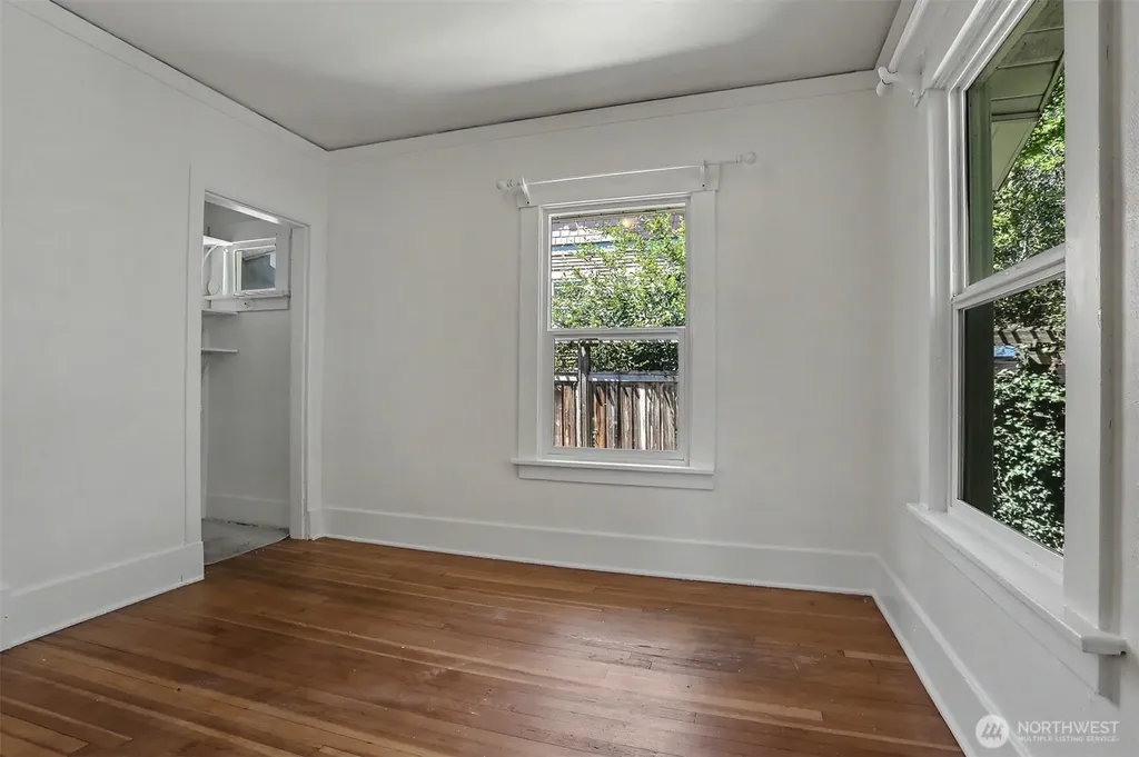 322 N 81st Street Seattle WA 98103