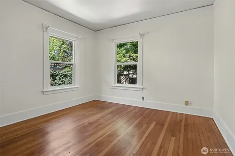 322 N 81st Street Seattle WA 98103