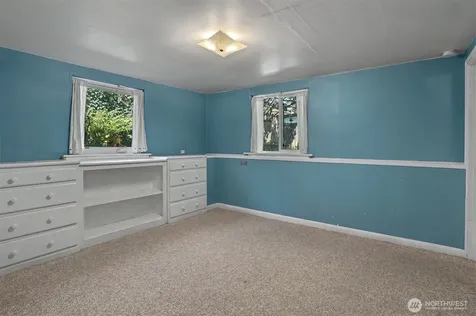 322 N 81st Street Seattle WA 98103