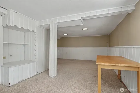 322 N 81st Street Seattle WA 98103