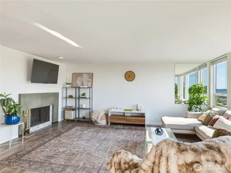 1111 S Atlantic Street Seattle WA 98134