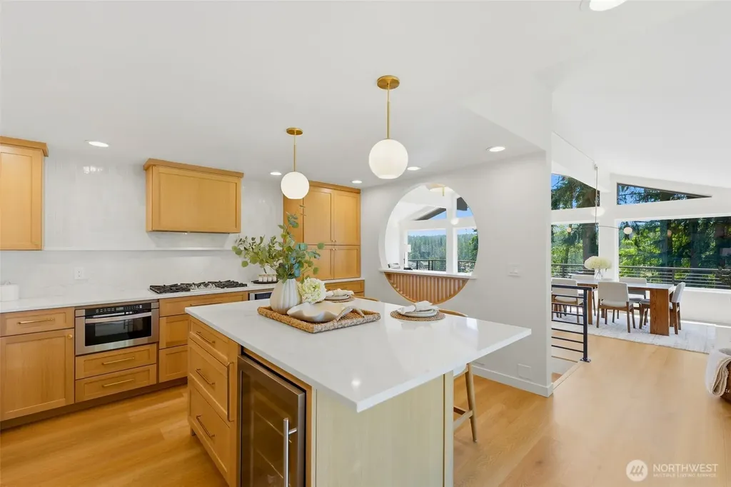 164 Madrona Drive NW Gig Harbor WA 98335