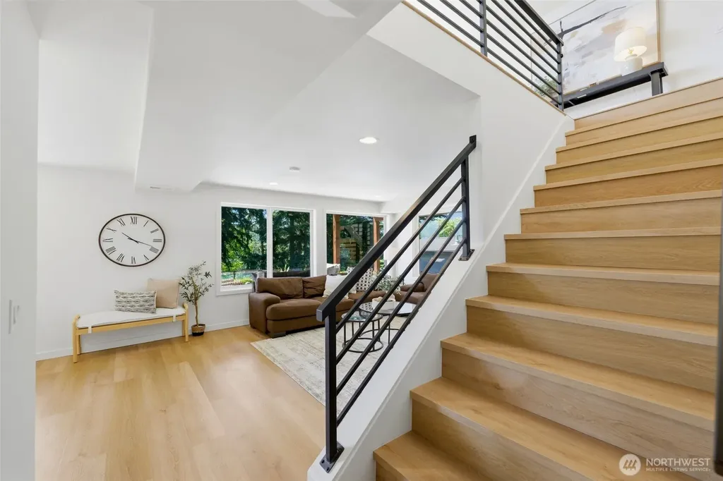 164 Madrona Drive NW Gig Harbor WA 98335