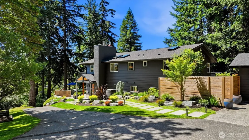 164 Madrona Drive NW Gig Harbor WA 98335