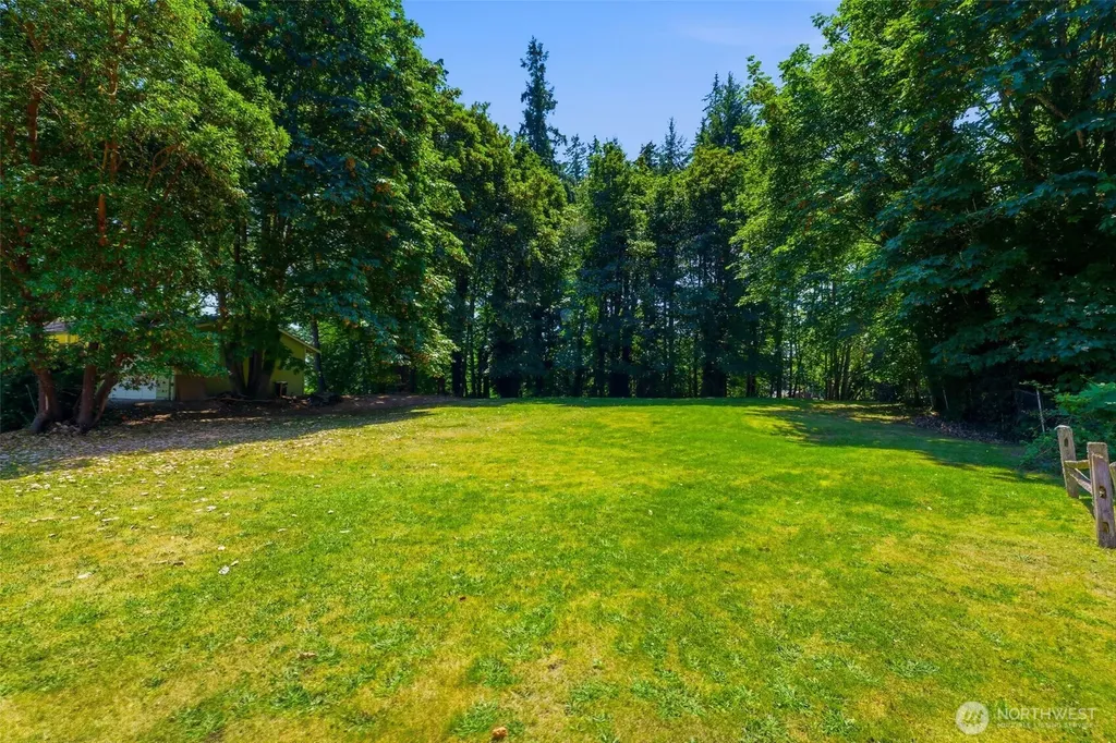 164 Madrona Drive NW Gig Harbor WA 98335
