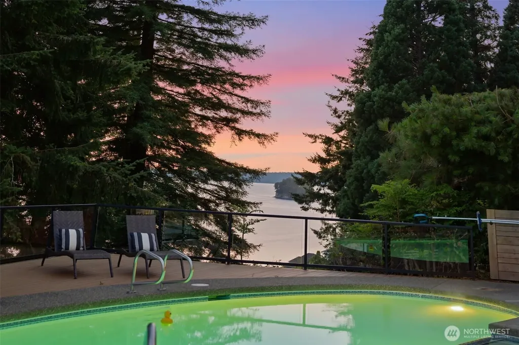 164 Madrona Drive NW Gig Harbor WA 98335