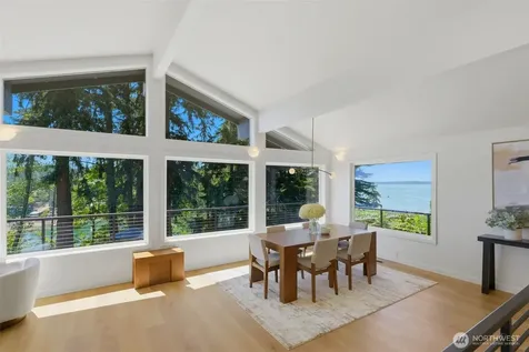 164 Madrona Drive NW Gig Harbor WA 98335