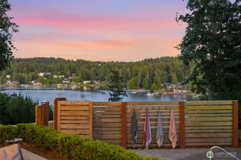 164 Madrona Drive NW Gig Harbor WA 98335