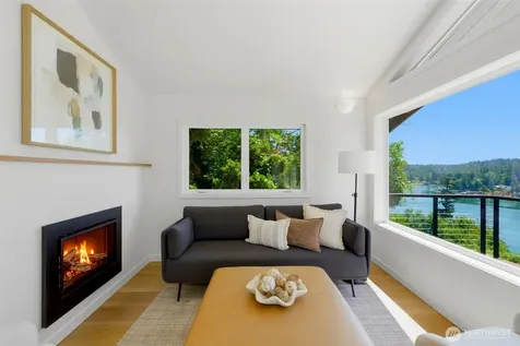164 Madrona Drive NW Gig Harbor WA 98335