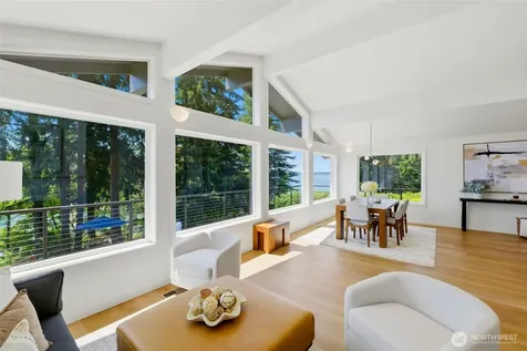 164 Madrona Drive NW Gig Harbor WA 98335
