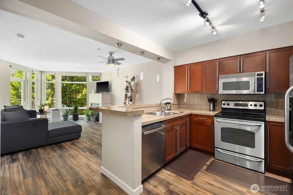 211 Kirkland Avenue Kirkland WA 98033
