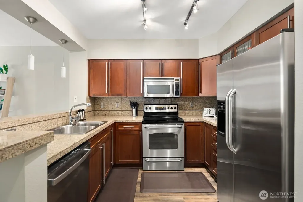 211 Kirkland Avenue Kirkland WA 98033