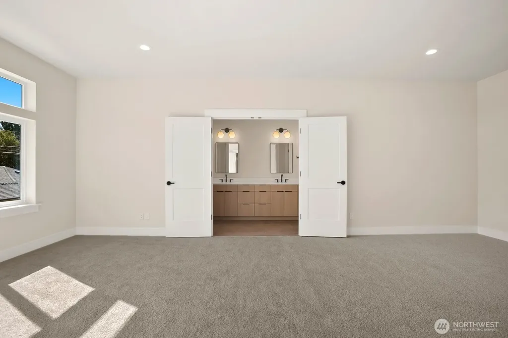 508 SW 137th Street Burien WA 98166