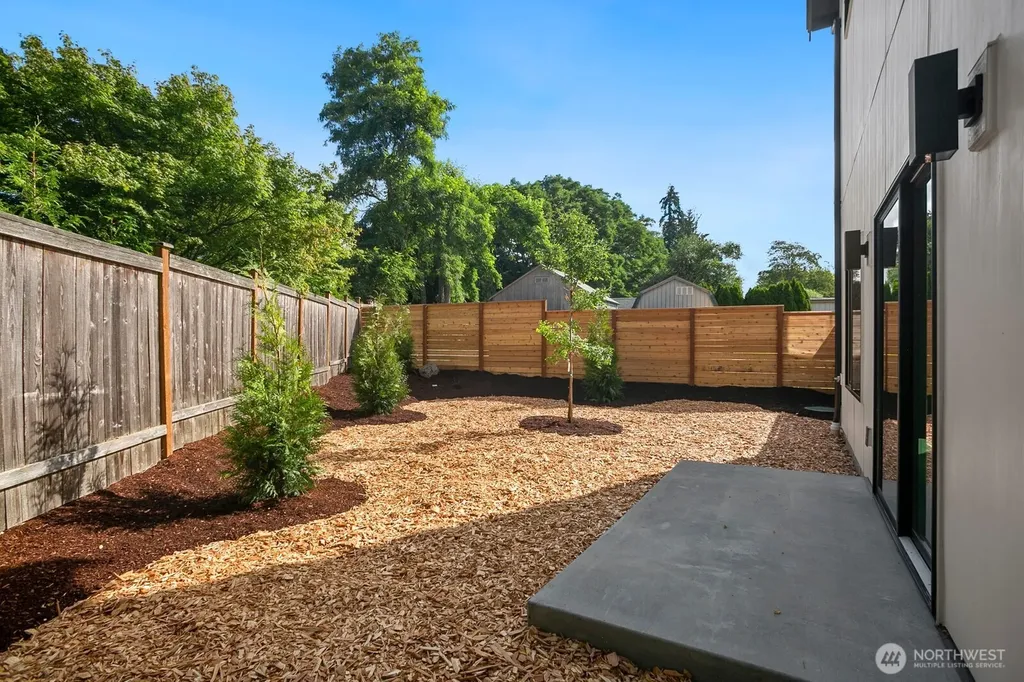 508 SW 137th Street Burien WA 98166