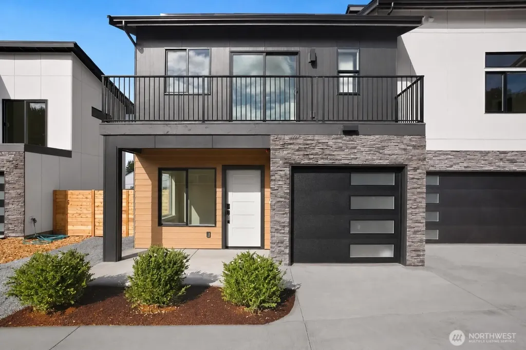 508 SW 137th Street Burien WA 98166