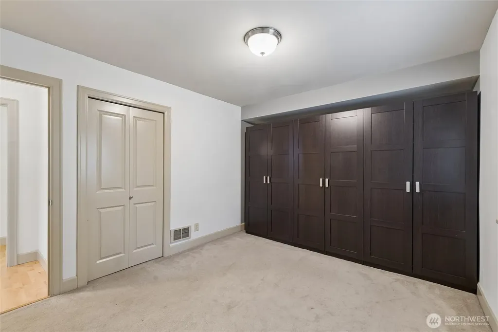 102 Galer Street Seattle WA 98109