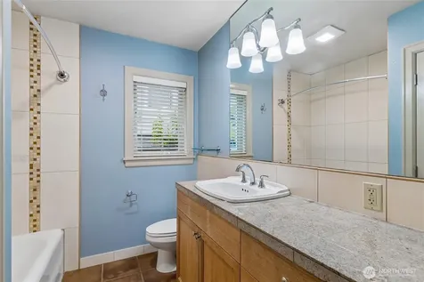 102 Galer Street Seattle WA 98109