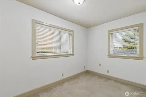 102 Galer Street Seattle WA 98109